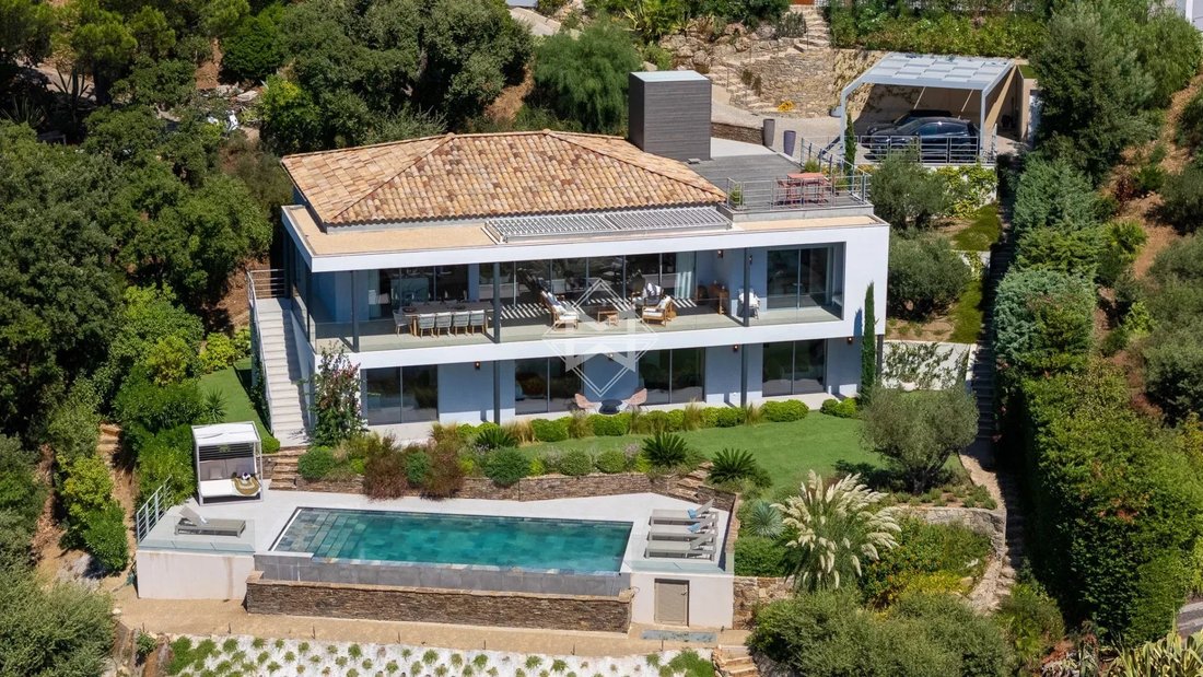 Villa in Nartelle-Noyer-Bellevue-bd des Sardinaux, Sainte-Maxime, Frankreich 1 - 18872523