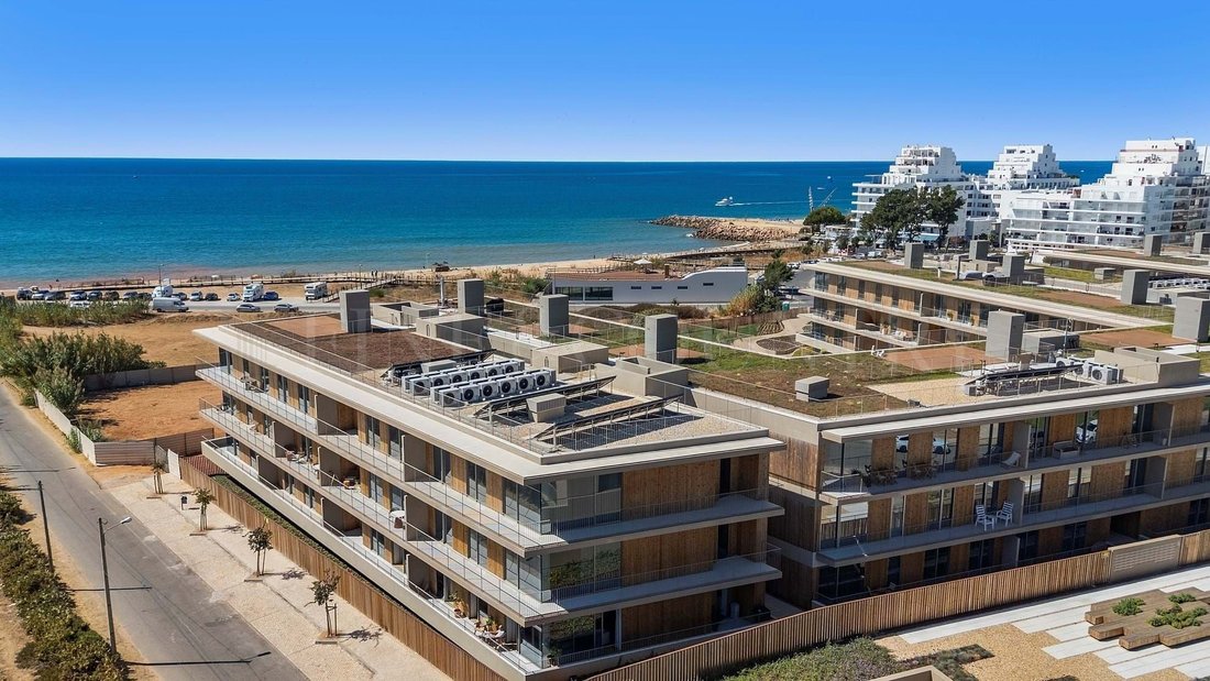 Apartment in Quarteira, Algarve, Portugal 1 - 18875161