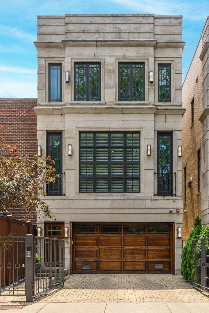 House in Chicago, Illinois, United States 1 - 18874029