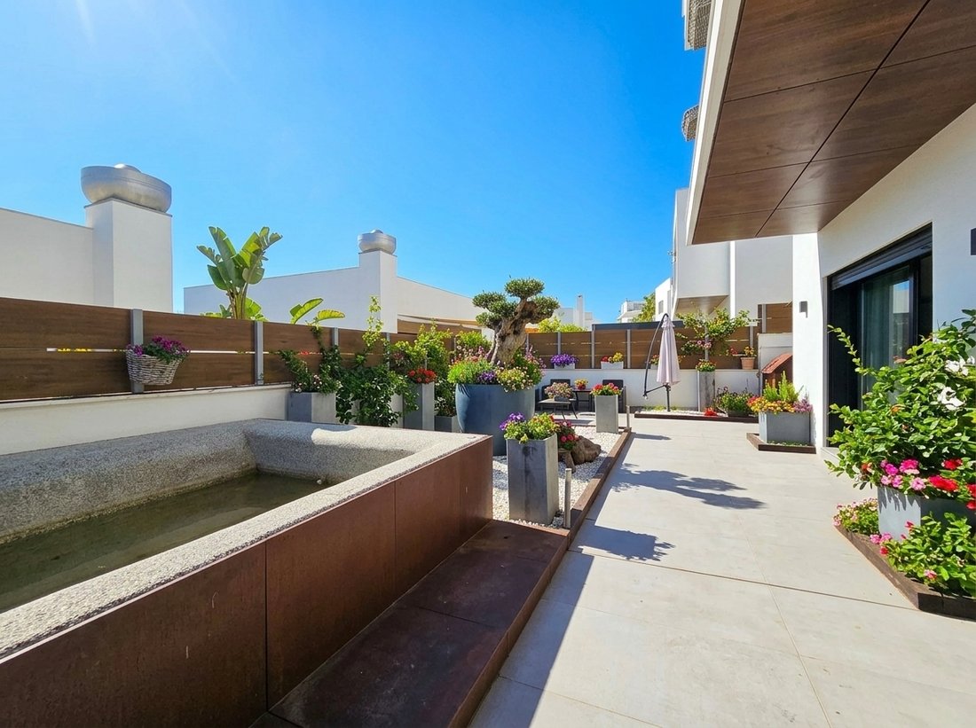 Townhouse en Nuestra Señora de Jesús, Santa Eulalia del Río, Islas Baleares 4 - 18871657