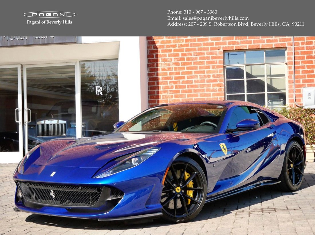 Cabriolet in Beverly Hills, CA, United States 1 - 18876330
