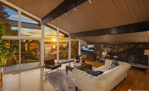 House in Burien, Washington, United States 1