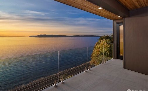 House in Edmonds, Washington, United States 1