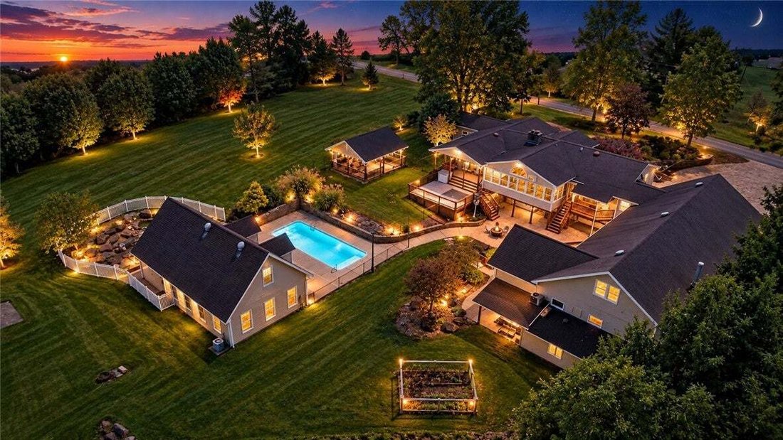 House in Washington, Pennsylvania, United States 2 - 18876346