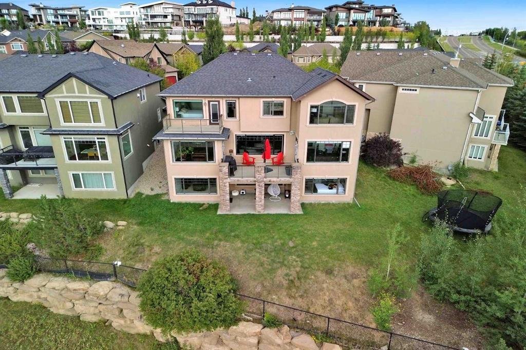 House in Calgary, Alberta, Canada 5 - 18875833