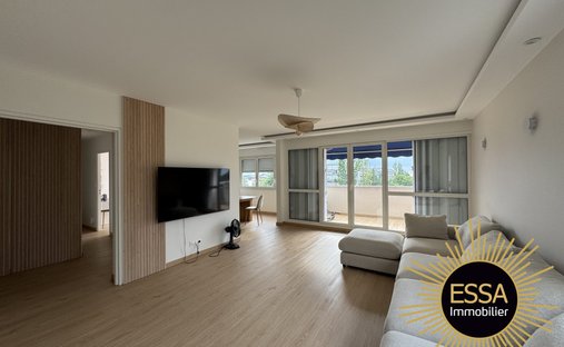 Apartment in Forêt, Velizy-Villacoublay, France 1