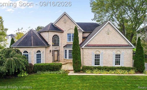 House in Wixom, Michigan, United States 1