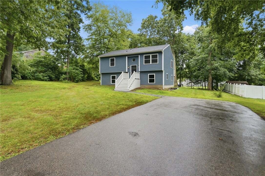 House in Westerly, Rhode Island, United States 3 - 18876456