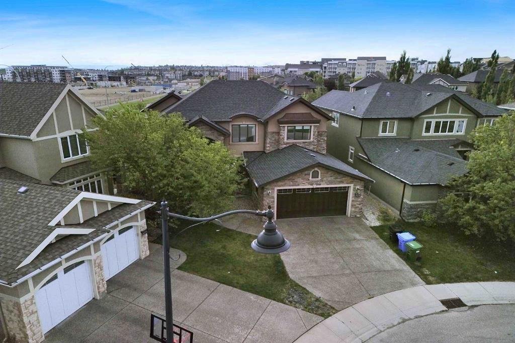 House in Calgary, Alberta, Canada 3 - 18875833