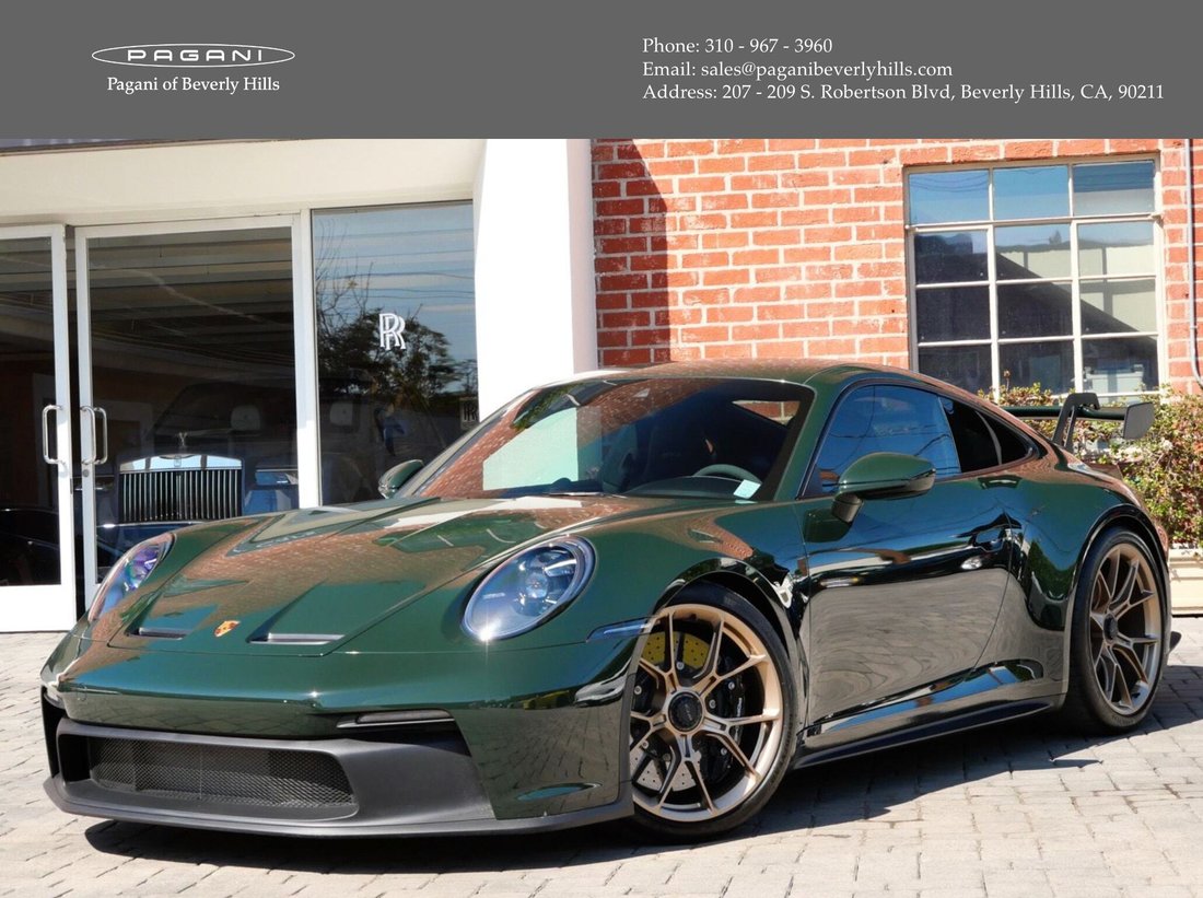 Coupe in Beverly Hills, CA, United States 1 - 18876383