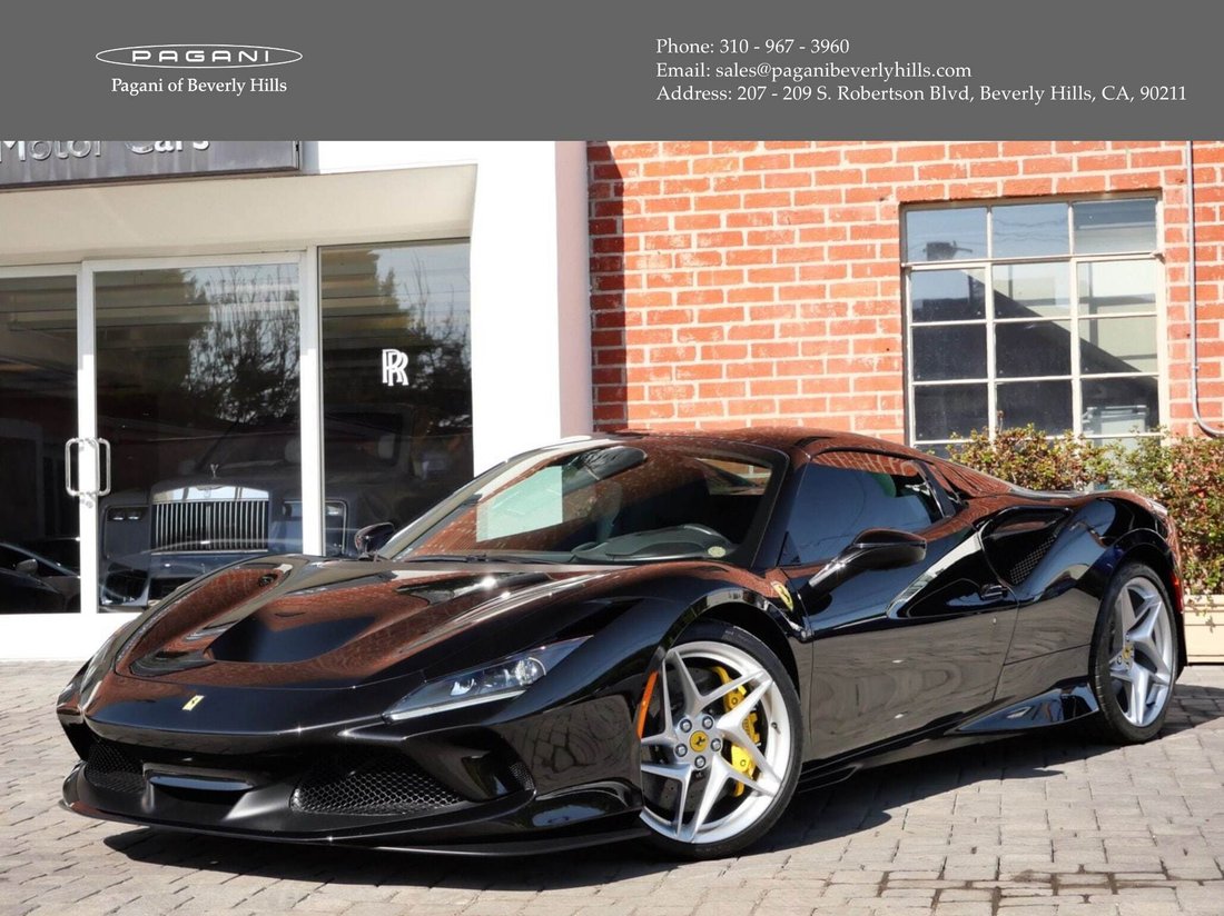 Cabriolet in Beverly Hills, CA, United States 1 - 18876355