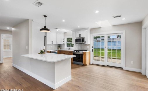 House in Matawan, New Jersey, United States 1