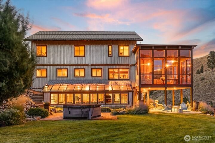 House in Winthrop, Washington, United States 3 - 18465004