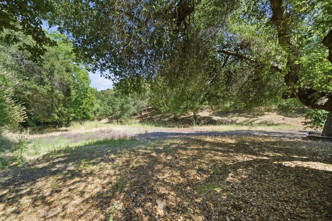 Land in Los Altos, Kalifornien, Vereinigte Staaten 3 - 18876262