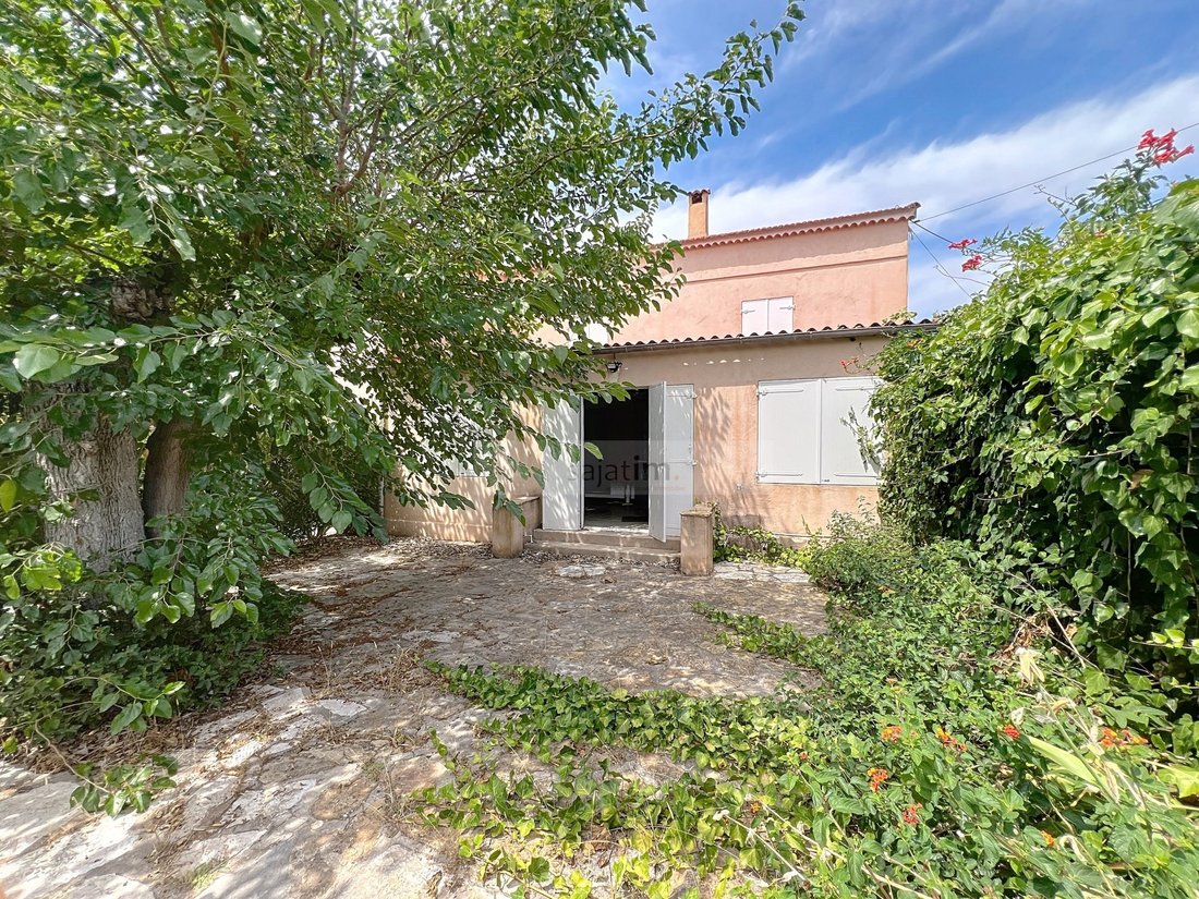 Haus in Sanary-sur-Mer, Provence-Alpes-Côte d'Azur, Frankreich 2 - 18876023
