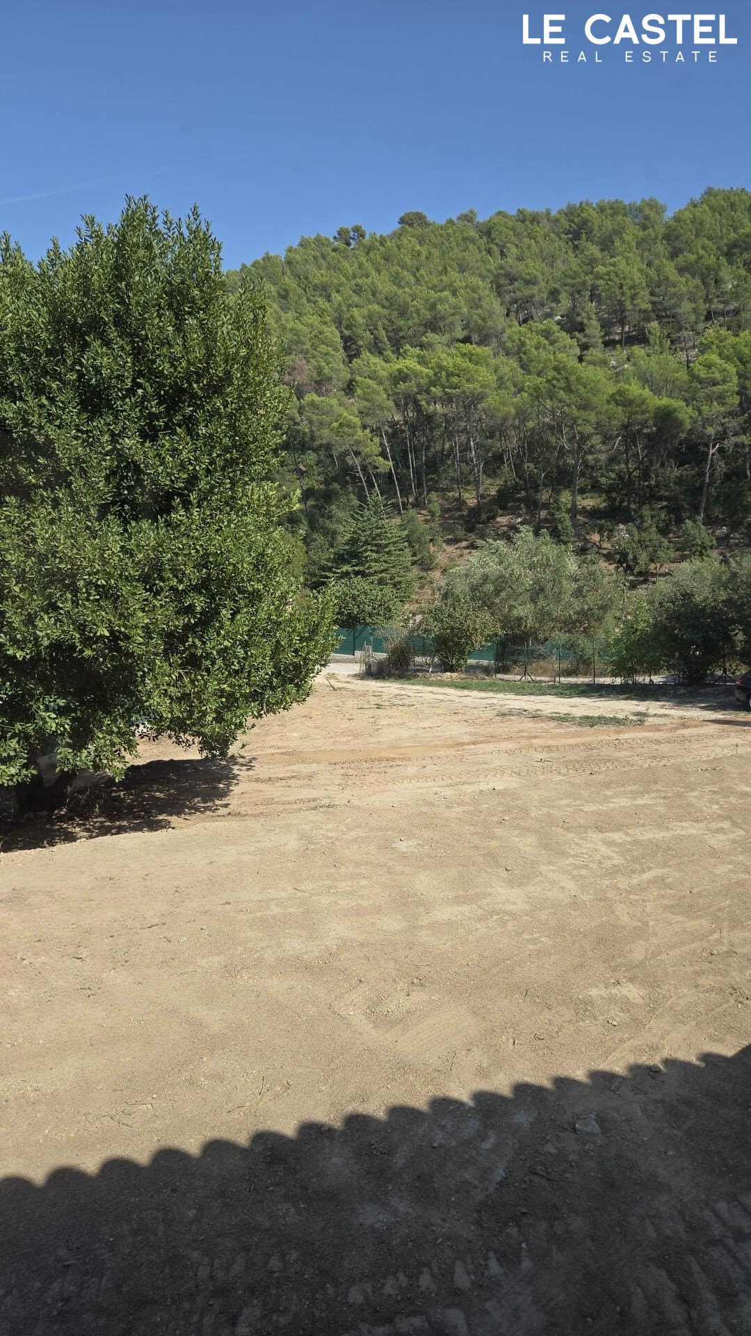 Casa a La Destrousse, Provenza-Alpi-Costa Azzurra, Francia 2 - 18452448
