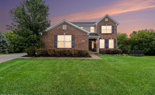 House in Lyon Charter Township, Michigan, United States 1