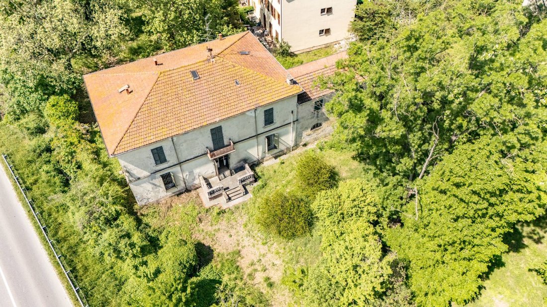 Villa in Collecchio, Emilia-Romagna, Italy 1 - 18875816