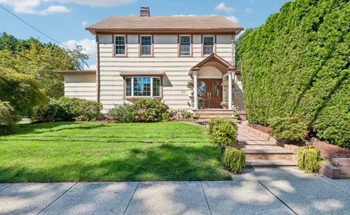 Casa a Albertson, New York, Stati Uniti 1