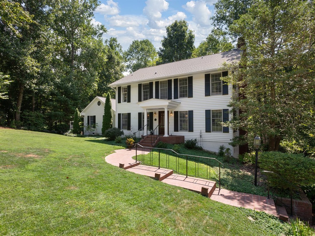 Haus in Asheville, North Carolina, Vereinigte Staaten 2 - 18875893