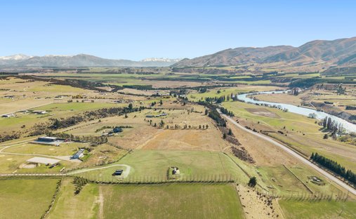 Land in Queensberry, Otago, New Zealand 1