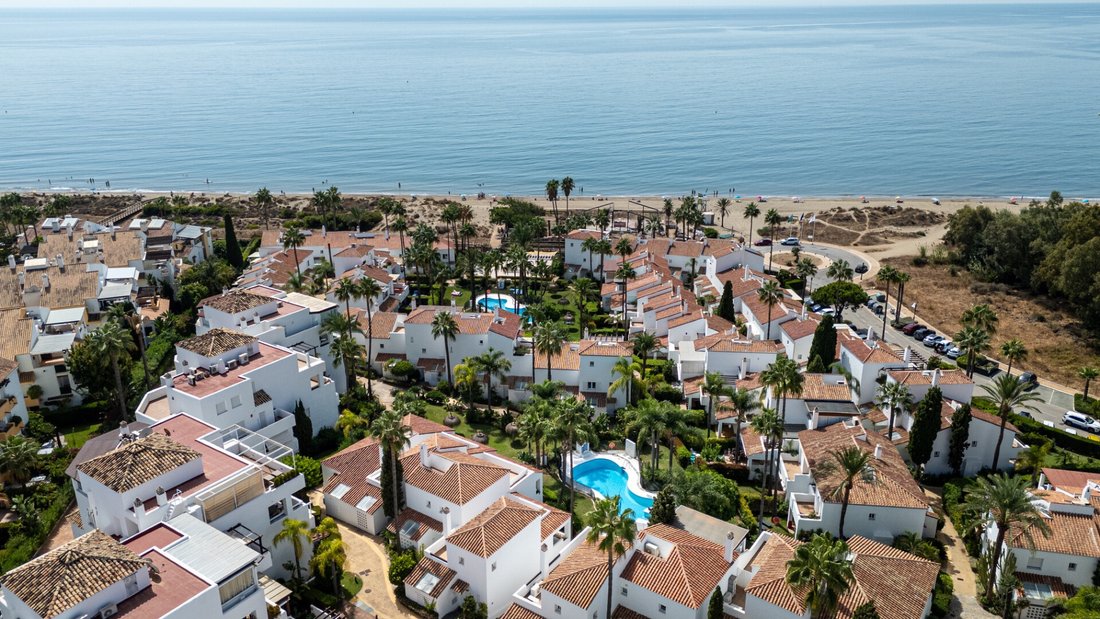 Apartment in Marbella, Andalusia, Spain 1 - 18640402
