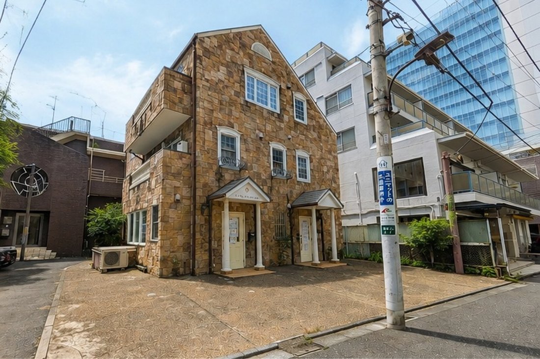 Land in Minato City, Tokyo, Japan 3 - 18876141