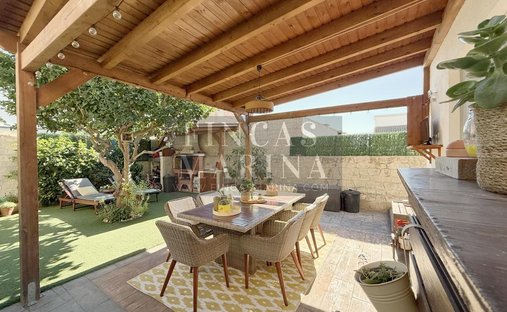 Villa in Viladecans, Katalonien, Spanien 1