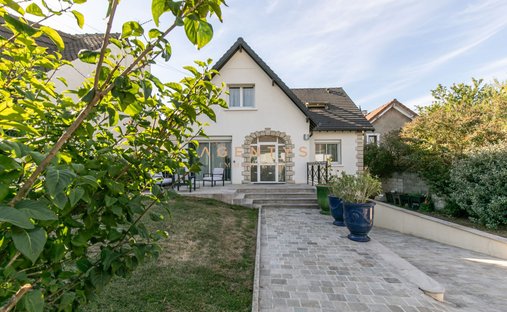 Haus in Ormesson-sur-Marne, Île-de-France, Frankreich 1