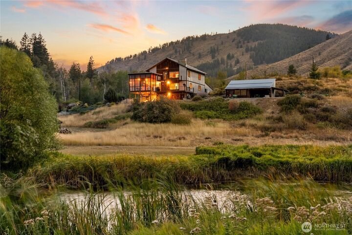 House in Winthrop, Washington, United States 2 - 18465004
