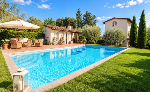 Villa in Heilige Maria del Giudice - San Lorenzo a Vaccoli, Lucca, Toskana 1