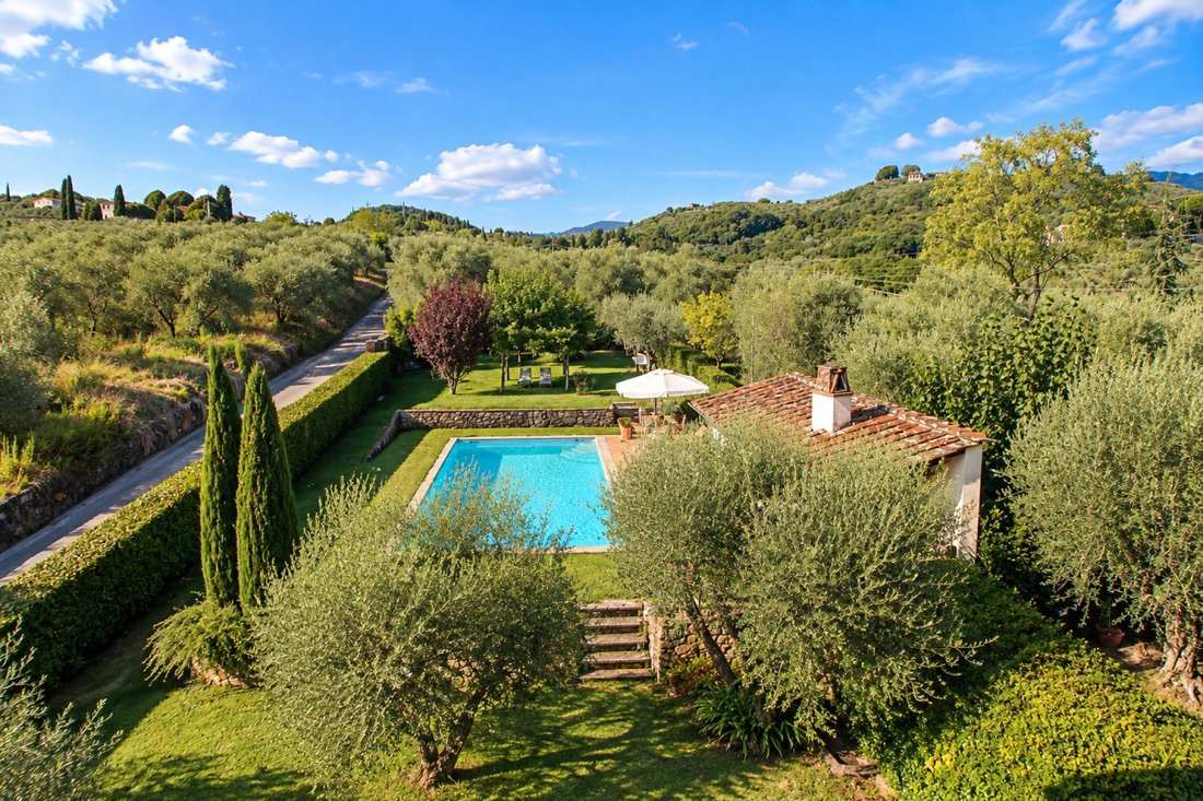 Villa in Heilige Maria del Giudice - San Lorenzo a Vaccoli, Lucca, Toskana 4 - 18876943