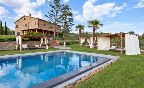 Villa in Civitella In Val di Chiana, Tuscany, Italy 1