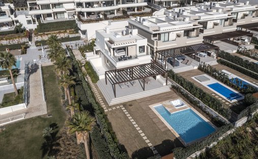 Villa in Estepona, Andalusia, Spain 1