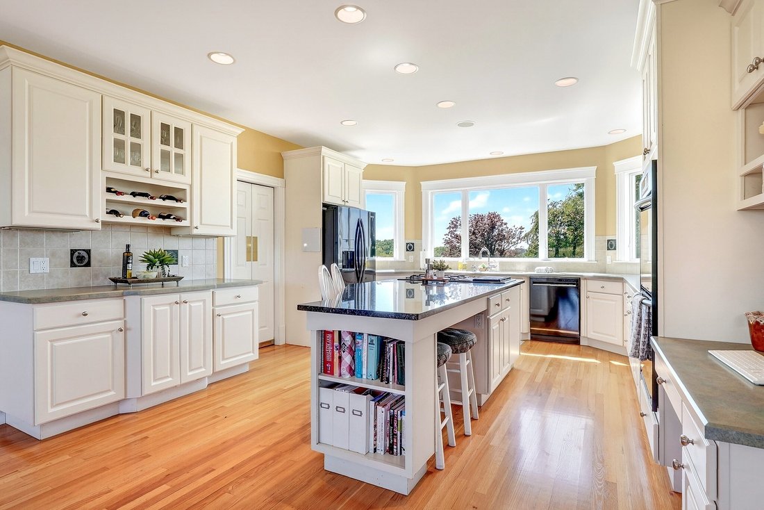 House in Groton, Massachusetts, United States 2 - 18876836