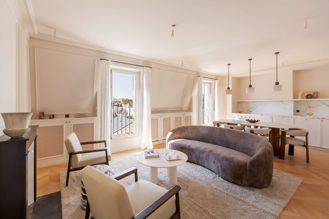 Apartment in Invalides, Paris 7e Arrondissement, Paris 3 - 18877059