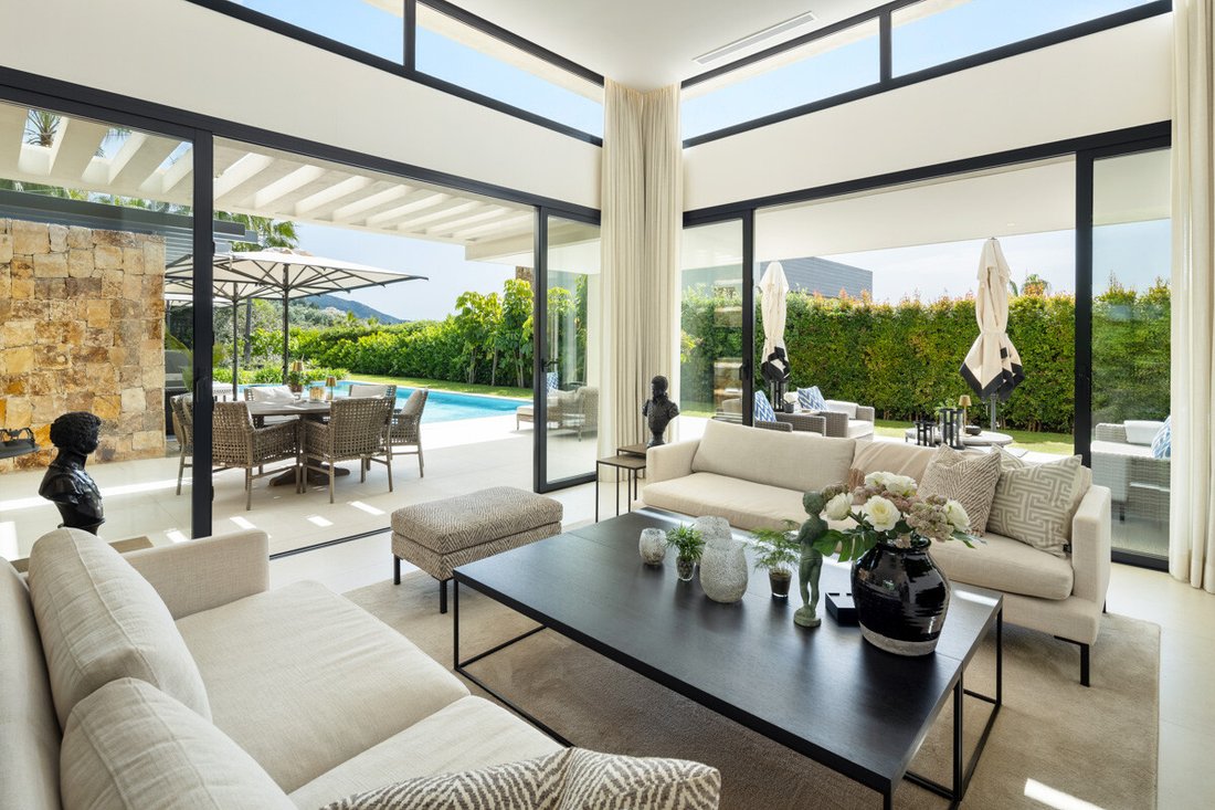 Villa in Puerto Banus, Marbella, Spain 3 - 18877142