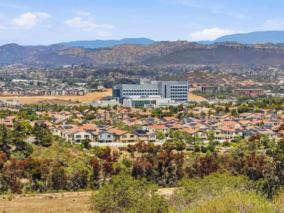 House in San Marcos, California, United States 4 - 18876690