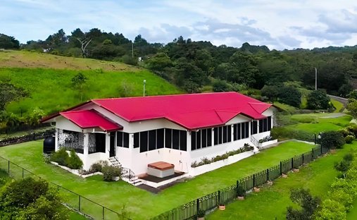 House in Potrerillos Arriba, Chiriquí Province, Panama 1