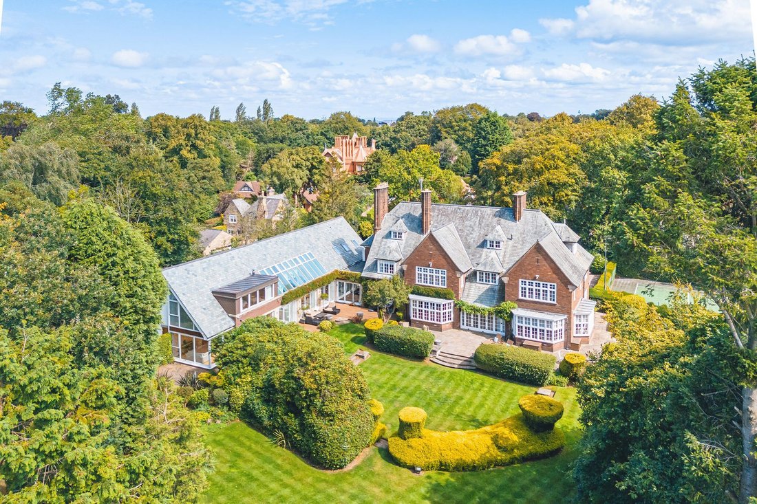 House in Noctorum, Wirral, England 1 - 18876870