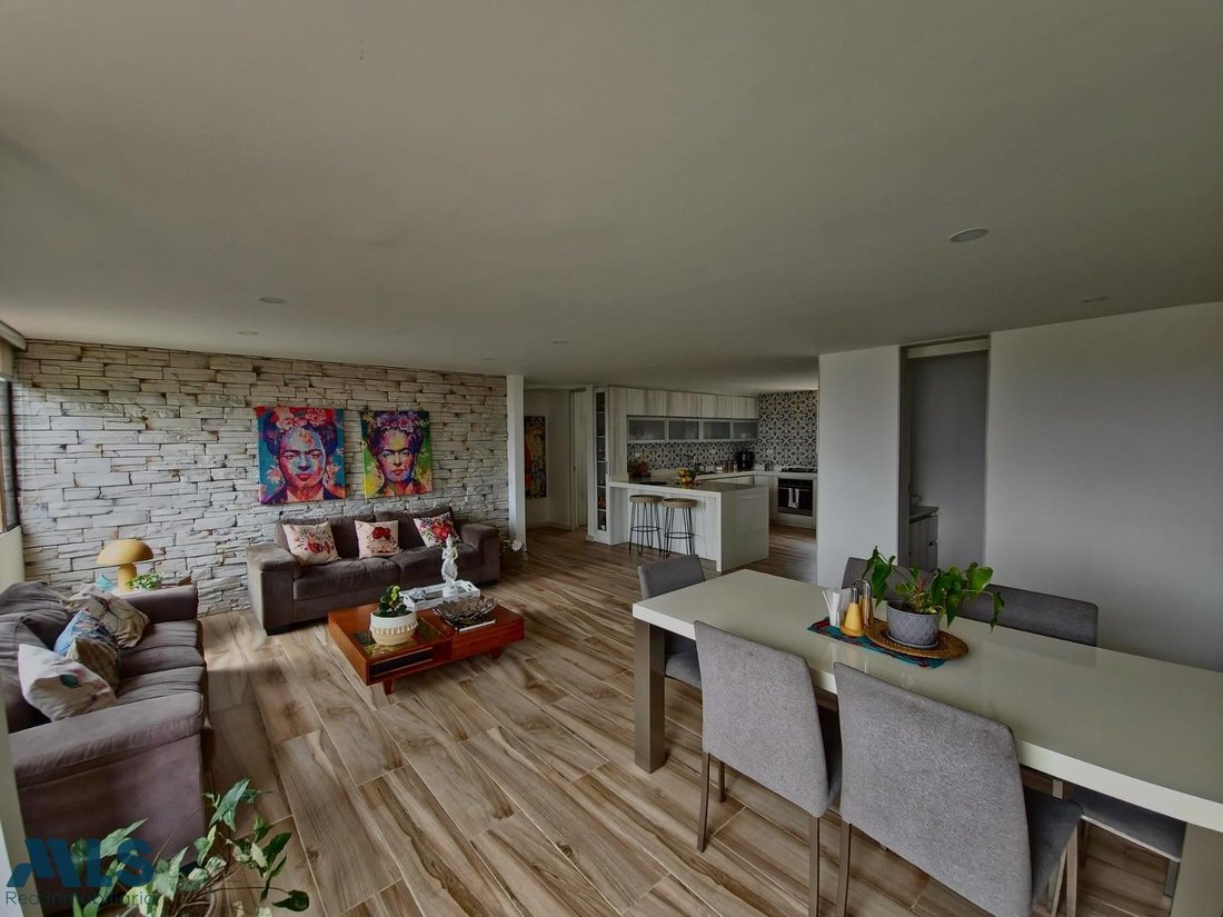 Apartment in Envigado, Antioquia, Colombia 3 - 18877046