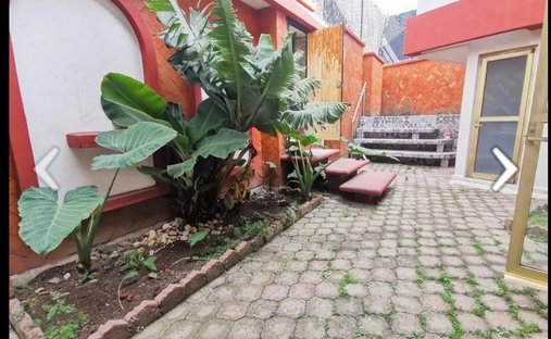 Haus in Santa Catarina Yecahuitzotl, Mexiko-Stadt, Mexiko 1