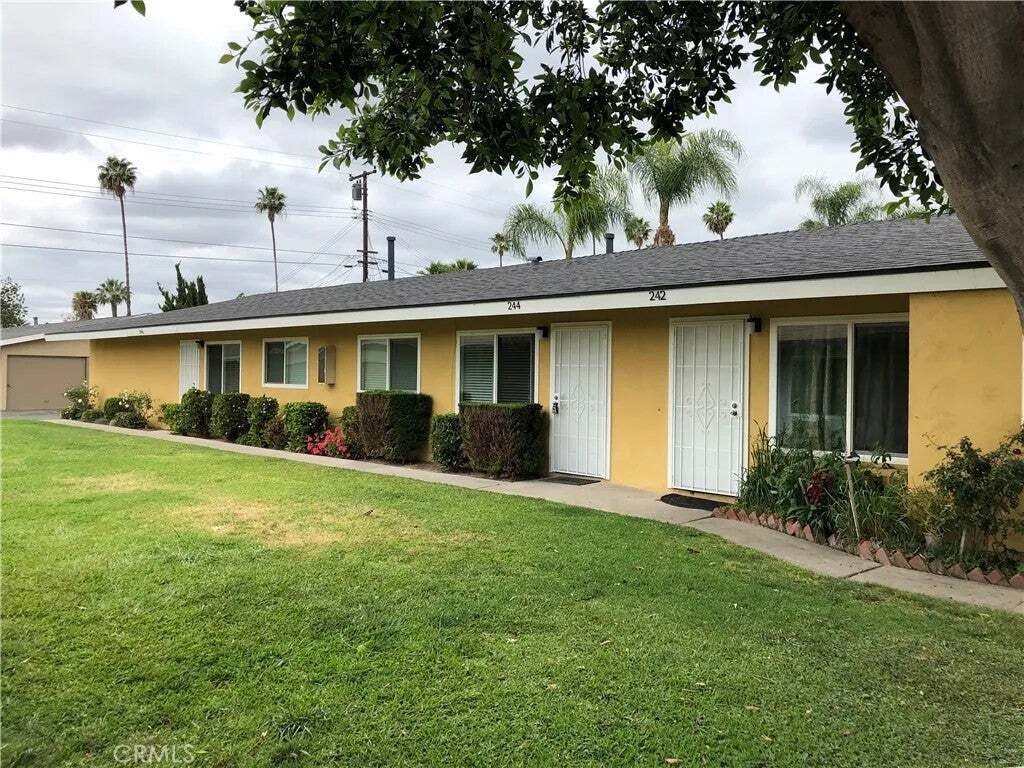 Altro a Orange, California, Stati Uniti 1 - 18876729