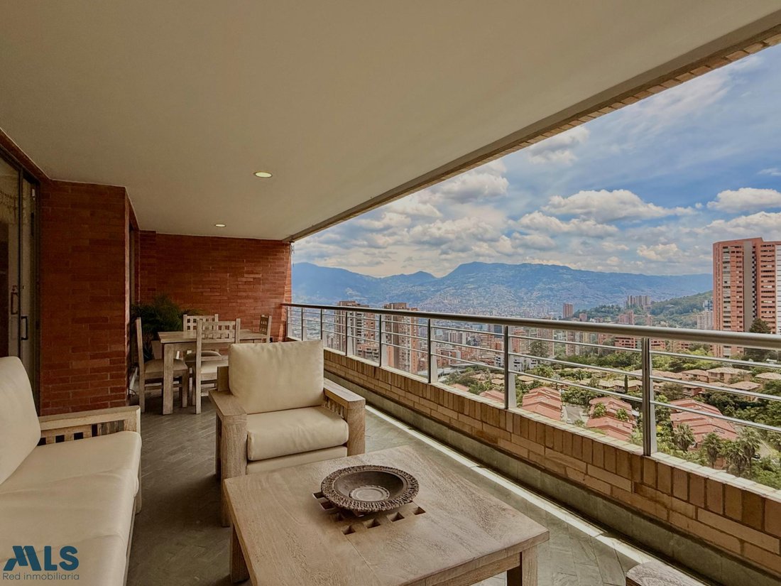 Apartment in Medellín, Antioquia, Colombia 1 - 18877042