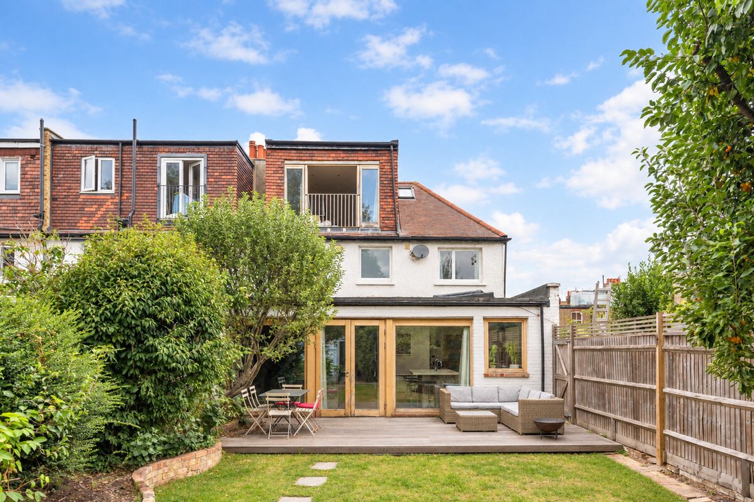 Casa a Ravenscourt Park, Hammersmith e Fulham, Inghilterra 2 - 18876931