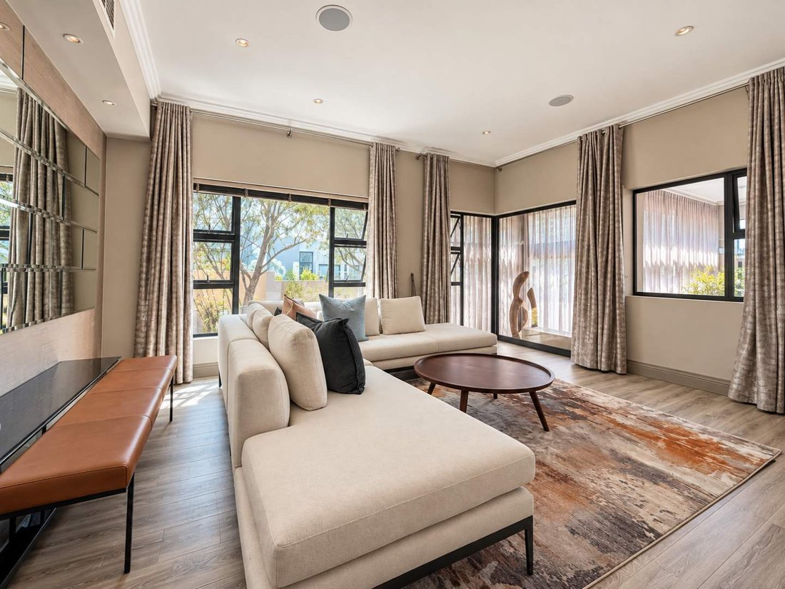 House in Halfway House Estate, Gauteng, South Africa 4 - 18877118