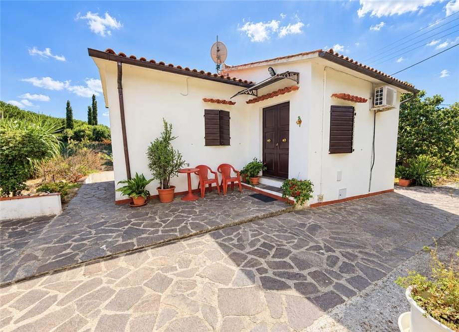 House in Marina di Campo, Tuscany, Italy 1 - 18876990