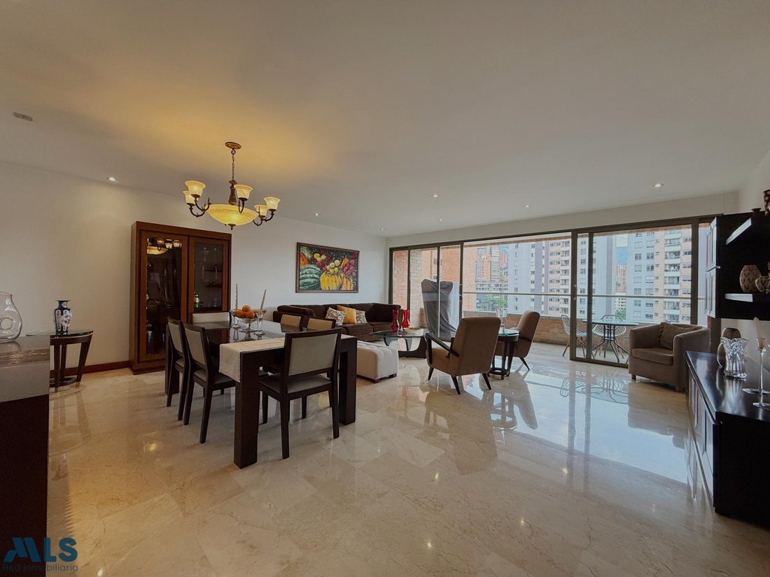 Apartment in Medellín, Antioquia, Colombia 2 - 18877039
