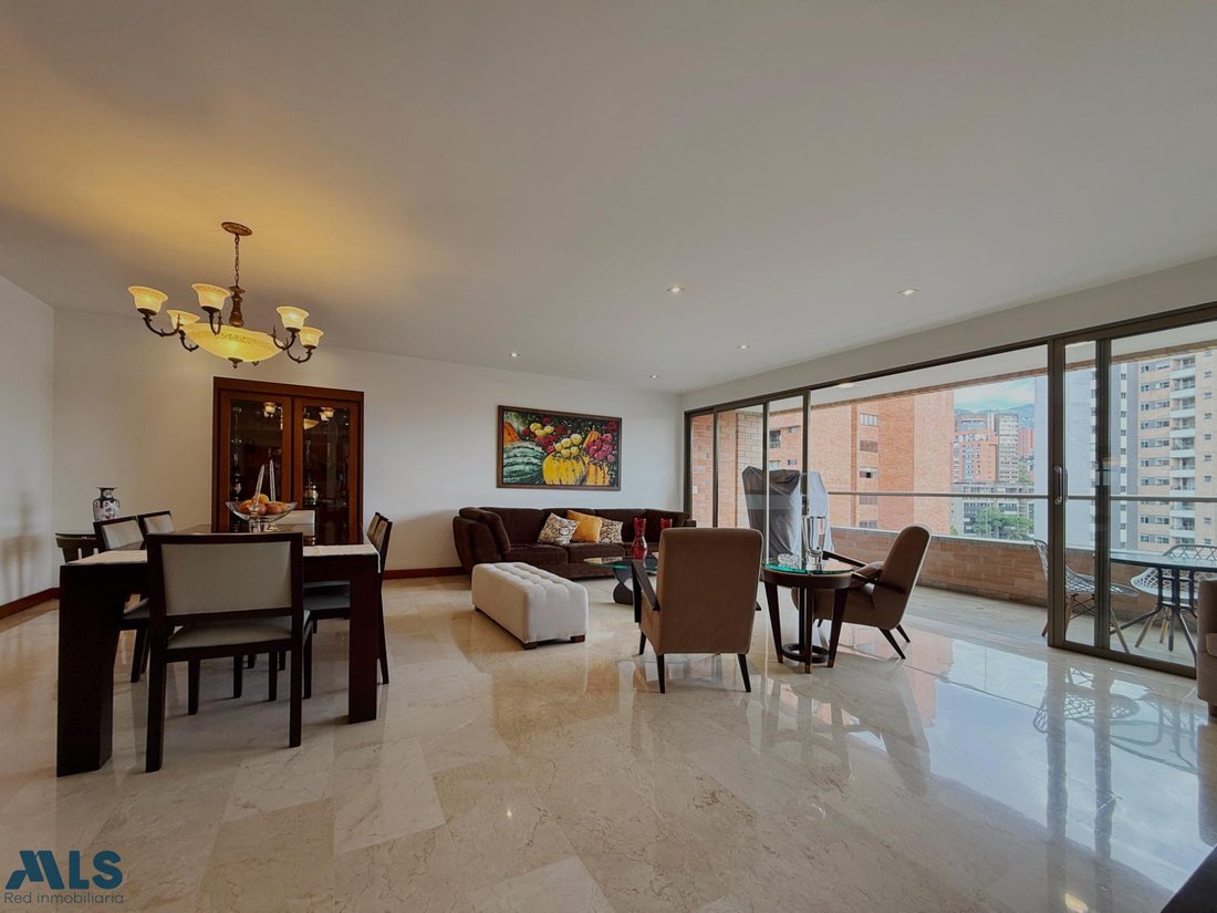 Apartment in Medellín, Antioquia, Colombia 1 - 18877039