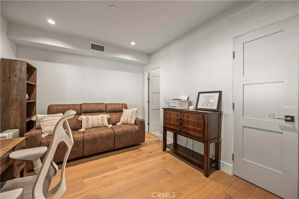 House in Los Angeles, California, United States 5 - 18873815